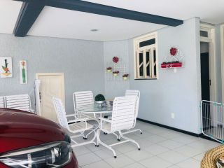 CASA DUPLEX ALTO PADRÃO EM CONDOMÍNIO FECHADO NA ARUANA