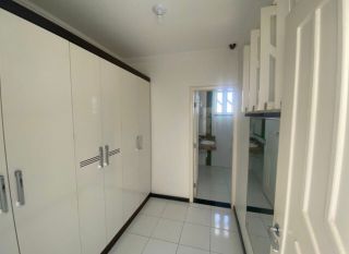 CASA DUPLEX ALTO PADRÃO EM CONDOMÍNIO FECHADO NA ARUANA