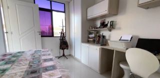 Casa Duplex em Condomínio fechado na Coroa do Meio em ótima localização