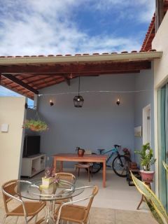 Casa Duplex em Condomínio fechado na Coroa do Meio em ótima localização