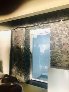 Casa com 02 pavimentos em Avenida no Bairro São José