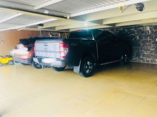 Casa com 02 pavimentos em Avenida no Bairro São José