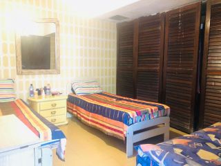 Casa com 02 pavimentos em Avenida no Bairro São José