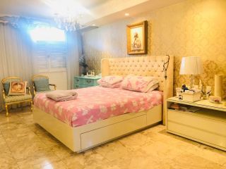 Casa com 02 pavimentos em Avenida no Bairro São José