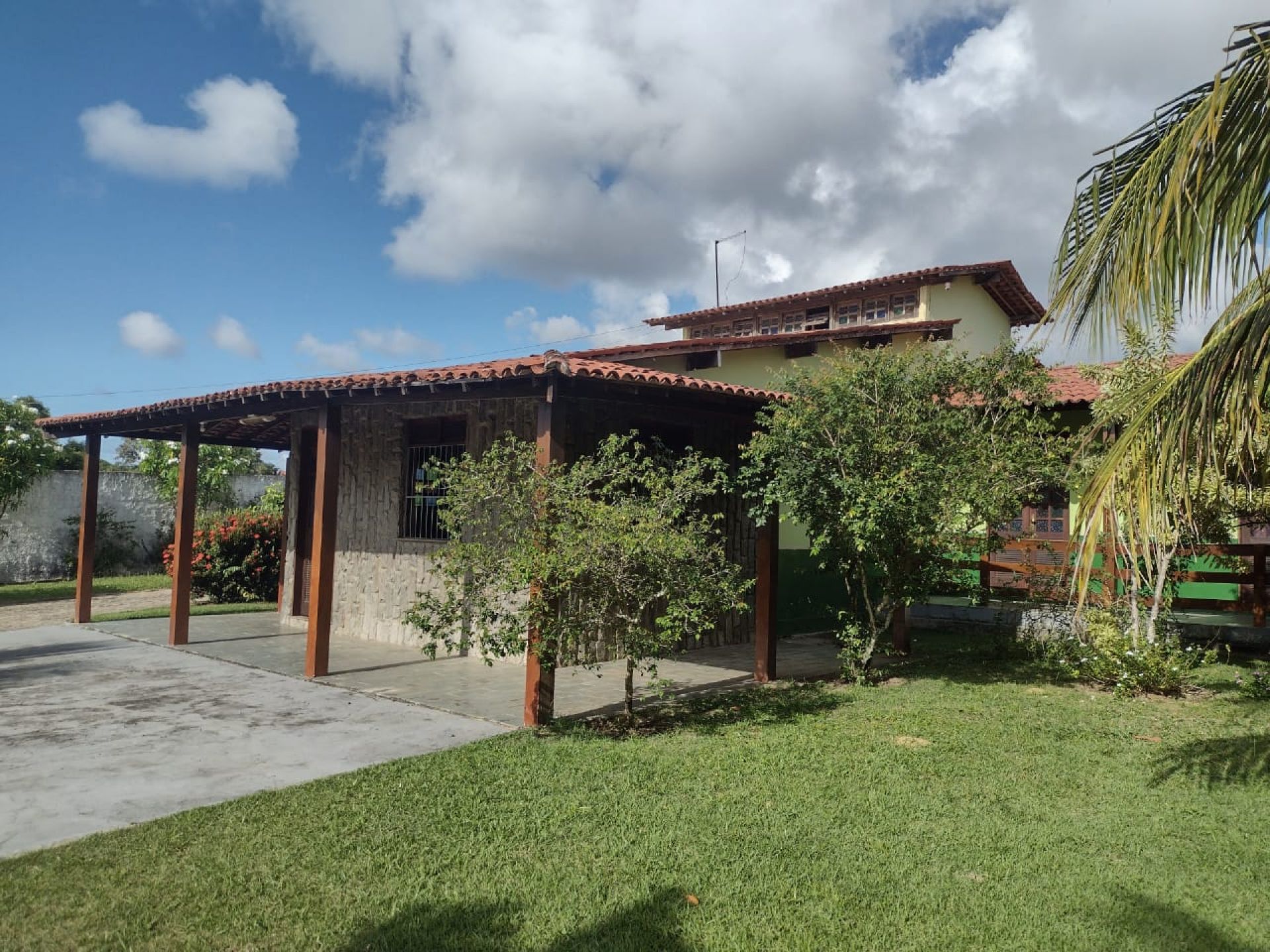 Vende-se Uma Chácara com Área total 3.525m² Areia Branca (Zona de Expansão). Com Escritura.