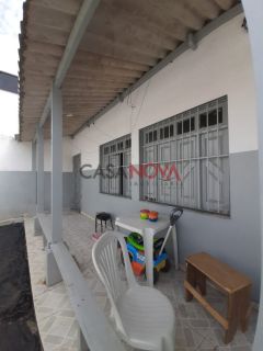 Terreno em Ótima Localização no Bairro Coroa do Meio com 648 m²