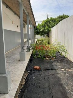 Terreno em Ótima Localização no Bairro Coroa do Meio com 648 m²