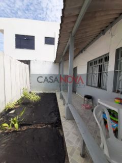 Terreno em Ótima Localização no Bairro Coroa do Meio com 648 m²