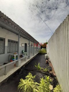 Terreno em Ótima Localização no Bairro Coroa do Meio com 648 m²