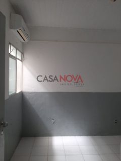 Terreno em Ótima Localização no Bairro Coroa do Meio com 648 m²