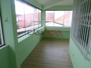 Excelente Casa com Piscina e Ponto Comercias no bairro Coroa do Meio!