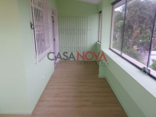 Excelente Casa com Piscina e Ponto Comercias no bairro Coroa do Meio!