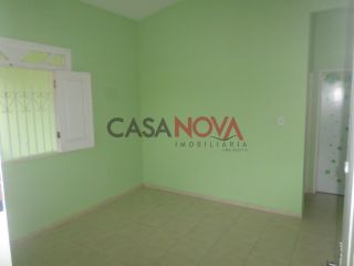 Excelente Casa com Piscina e Ponto Comercias no bairro Coroa do Meio!