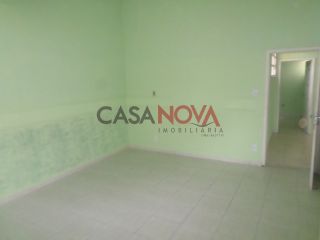 Excelente Casa com Piscina e Ponto Comercias no bairro Coroa do Meio!