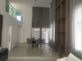 CASA A VENDA COM 3 SUITES COM CLOSET EM CONDOMINIO FECHADO NA ARUANA