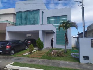 CASA A VENDA COM 3 SUITES COM CLOSET EM CONDOMINIO FECHADO NA ARUANA