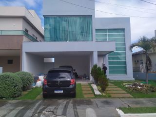 CASA A VENDA COM 3 SUITES COM CLOSET EM CONDOMINIO FECHADO NA ARUANA