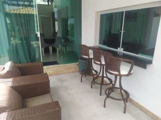 CASA A VENDA COM 3 SUITES COM CLOSET EM CONDOMINIO FECHADO NA ARUANA