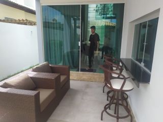 CASA A VENDA COM 3 SUITES COM CLOSET EM CONDOMINIO FECHADO NA ARUANA