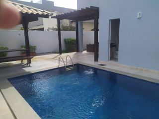 CASA A VENDA COM 3 SUITES COM CLOSET EM CONDOMINIO FECHADO NA ARUANA