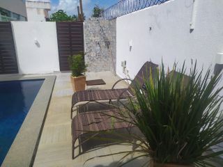 CASA A VENDA COM 3 SUITES COM CLOSET EM CONDOMINIO FECHADO NA ARUANA