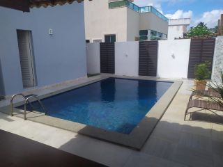 CASA A VENDA COM 3 SUITES COM CLOSET EM CONDOMINIO FECHADO NA ARUANA