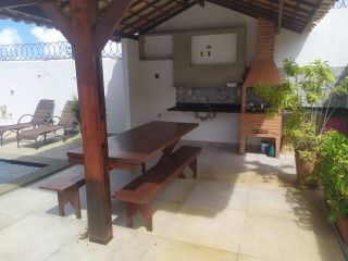 CASA A VENDA COM 3 SUITES COM CLOSET EM CONDOMINIO FECHADO NA ARUANA