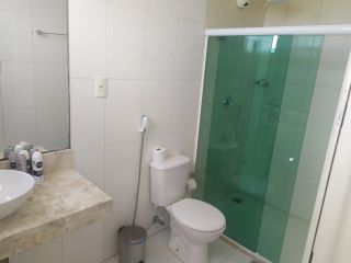 CASA A VENDA COM 3 SUITES COM CLOSET EM CONDOMINIO FECHADO NA ARUANA