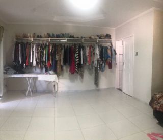 CASA DUPLEX COM PISCINA PROJETADA RECÉM REFORMADA EM MOSQUEIRO