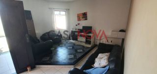 Casa com 2 pavimentos 7/4 em ótima localização na Coroa do Meio