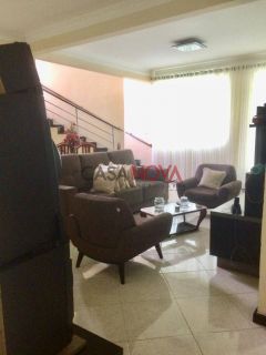 Excelente Casa Duplex com 5/4 em Aruana