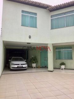 Excelente Casa Duplex com 5/4 em Aruana