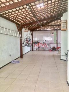 Excelente Casa Duplex com 5/4 em Aruana