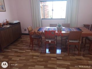 Excelente Casa na Praia da Caueira