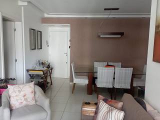 Apartamento com 3/4, sendo 1 suíte na Farolândia