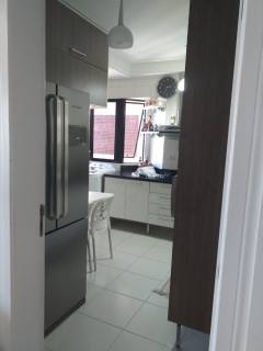 Apartamento com 3/4, sendo 1 suíte na Farolândia