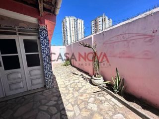 Casa de esquina em ótima localização no Pereira Lobo