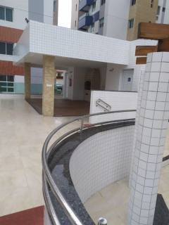 APARTAMENTO COM 3/4 NA COROA DO MEIO