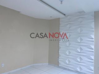 Casa de esquina para comércio em boa localização na Coroa do Meio