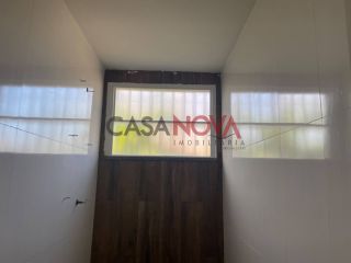 Casa de esquina para comércio em boa localização na Coroa do Meio