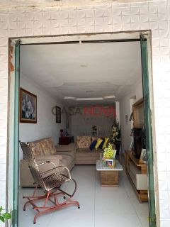 Terreno com 5 casas Para Vender na Coroa do Meio