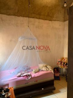 Terreno com 5 casas Para Vender na Coroa do Meio