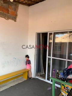 Terreno com 5 casas Para Vender na Coroa do Meio