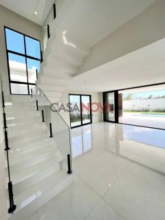 Casa em Condomínio Fechado Na Barra dos Coqueiros com piscina