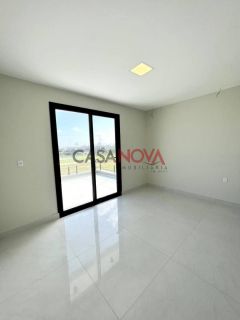 Casa em Condomínio Fechado Na Barra dos Coqueiros com piscina