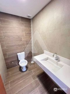 CASA NOVA ALTO PADRÃO NO CATOLÉ