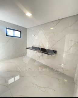 CASA NOVA ALTO PADRÃO NO CATOLÉ