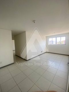 Vendo apartamento no Catolé 03 dormitórios
