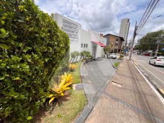 Vendo Clínica de esquina pronta na Prata