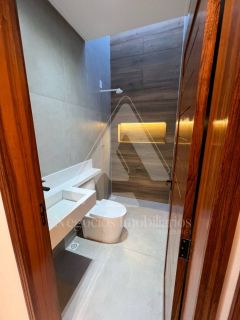 Casa a venda em condomínio fechado